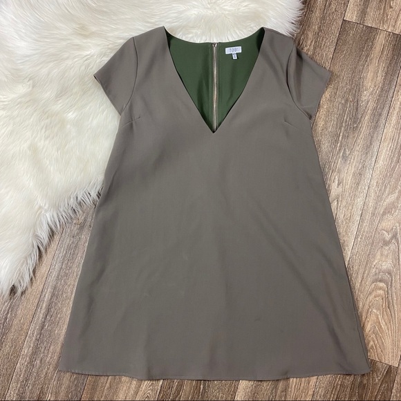 Tobi Dresses & Skirts - Tobi Green V-neck Mini Dress